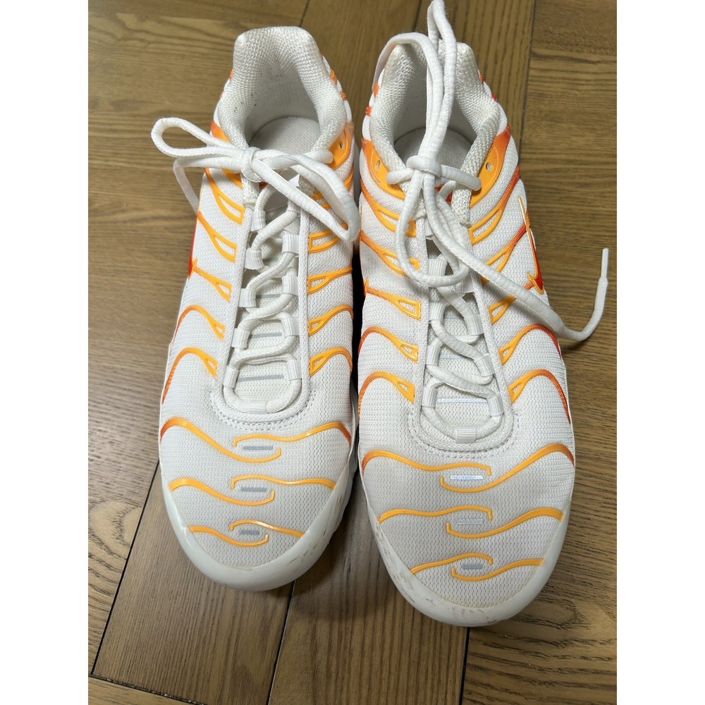 Nike Shoes‎